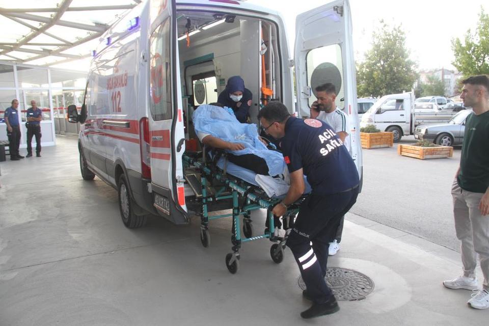 Silahla vurulan kişi yaralandı