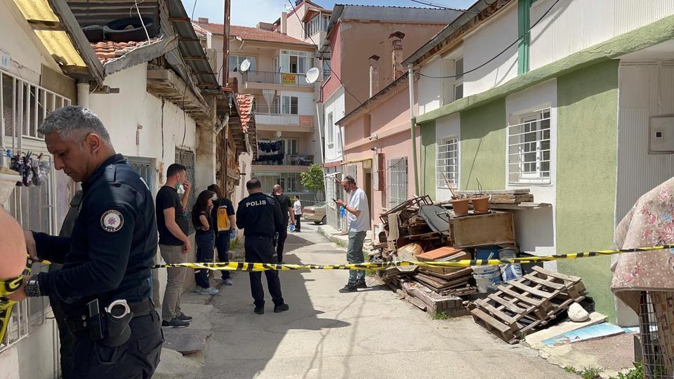 15 gündür haber alınamayan adam evinde ölü bulundu