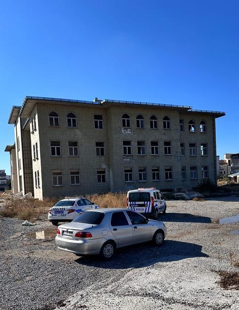 Manisa'da inşaattan düşen işçi öldü