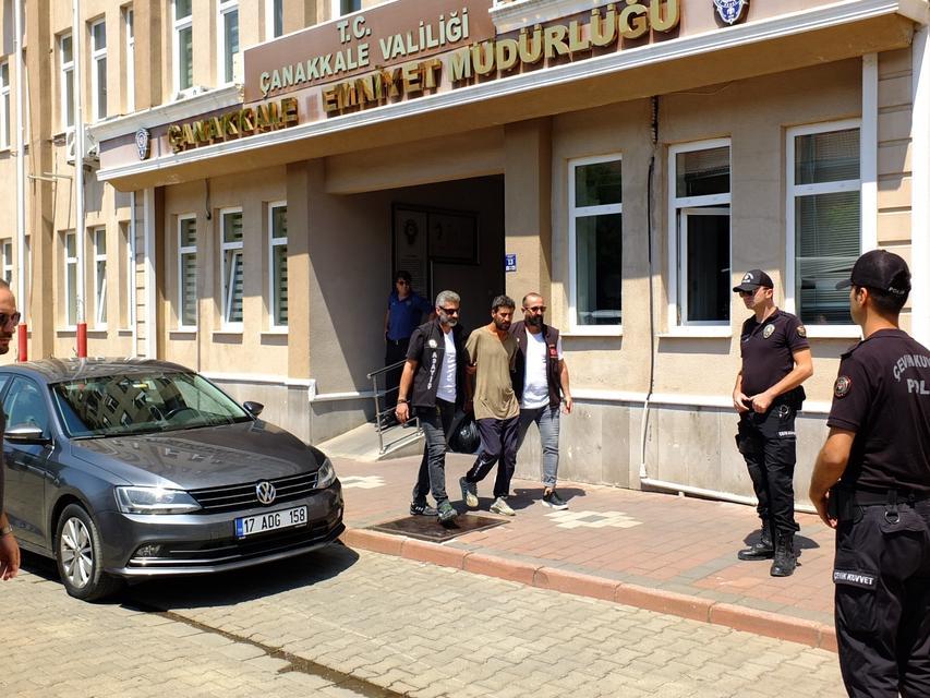 EŞİNİ ÖLDÜRÜP 'GURURLU HİSSEDİYOR' PAYLAŞIMI YAPAN SANIĞA AĞIRLAŞTIRILMIŞ MÜEBBET
