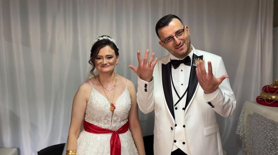 Sevgi engel tanımadı: İşitme ve konuşma engelli çift dünyaevine girdi