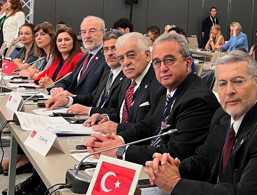 CHP’li Tezcan, Malaga’da
