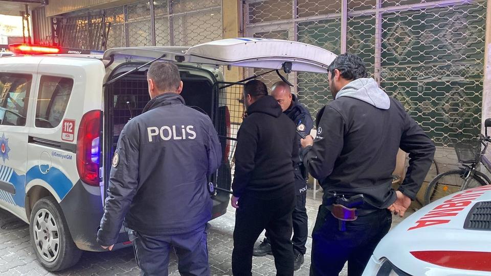 AYDIN'DA BİR KADIN EVİNDE ÖLÜ BULUNDU: 3 GÖZALTI