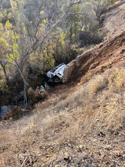 Öğrenci servisi uçuruma yuvarlandı: 14 yaralı