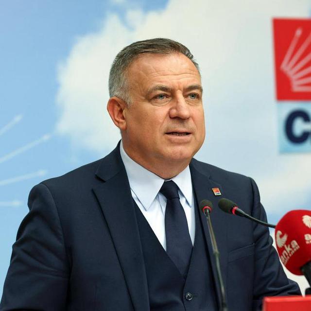 Gökhan Zeybek