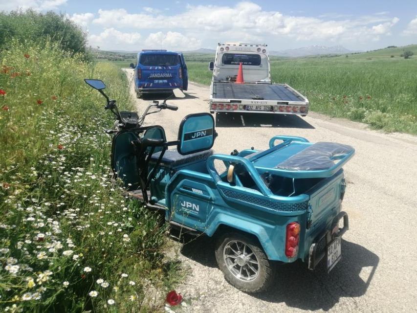 Eşini bıraktı, eve dönemedi! Yürek burkan kaza