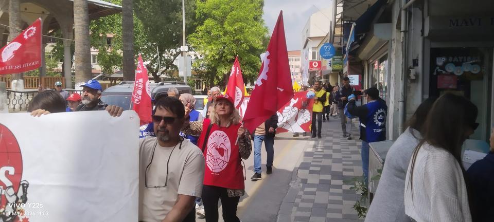 Söke  de 1 Mayıs  Emek ve  Dayanışma  Günü Kutlandı