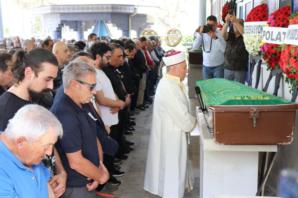 ERSUN YANAL'IN BABASI SON YOLCULUĞUNA UĞURLANDI