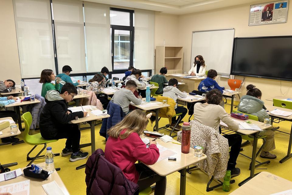 Resmi Gazete'de yayımlandı! Milyonlarca öğrenci ve veliyi ilgilendiren karar