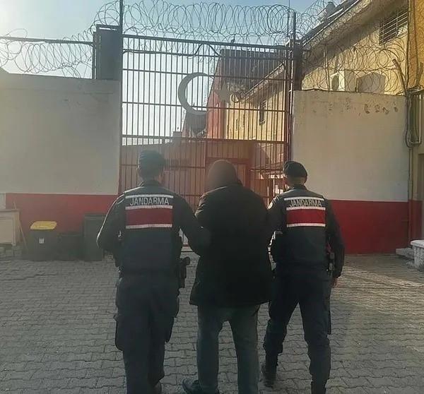 ANNE CİNAYETİNDEKİ 'KANLI MONT' DETAYI DÜĞÜMÜ ÇÖZDÜ TUTUKLANAN ŞÜPHELİ: "KANIN MONTUMA NASIL BULAŞTIĞINI BİLMİYORUM"