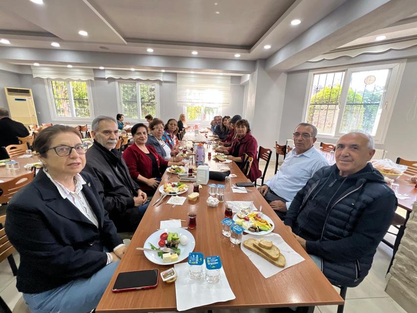 Söke AKD'den  Dayanışma Kahvaltısı