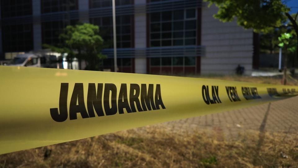 Babasının cesedini parçalayıp tuvalete gömen şahıs tutuklandı