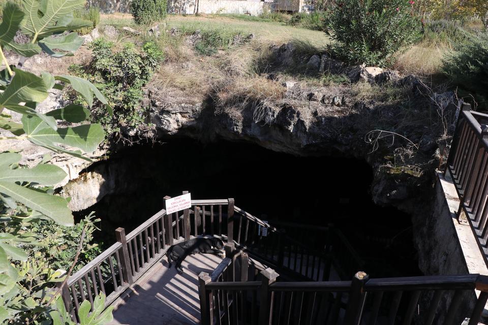 Denizli, mağaralarıyla da turizme katkı sağlıyor