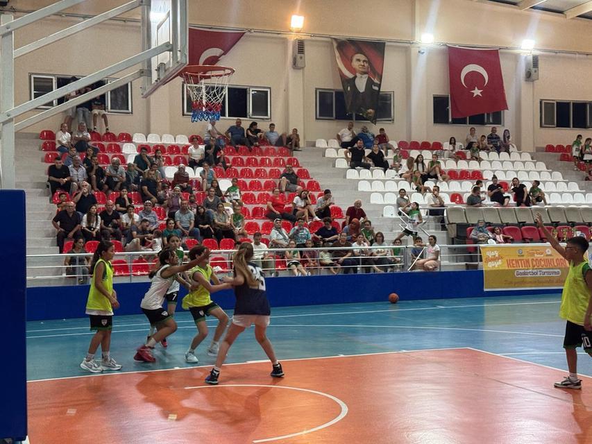 BUHARKENT'TE ŞAMPİYONLAR BELLİ OLDU