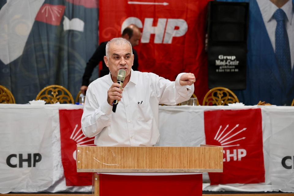 CHP Çine’de Şahin yeniden başkan seçildi