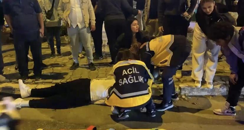 KIRMIZI IŞIKTA GEÇEN OTOMOBİL YAYAYA ÇARPTI