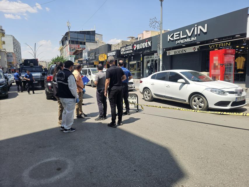 Akrabalar arasında kavga: 1'i ağır 2 yaralı