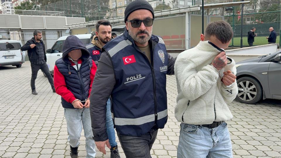 SAMSUN'DA KIZ ÇOCUĞU ATTIĞI MESAJLA KURTARILDI: 4 GÖZALTI