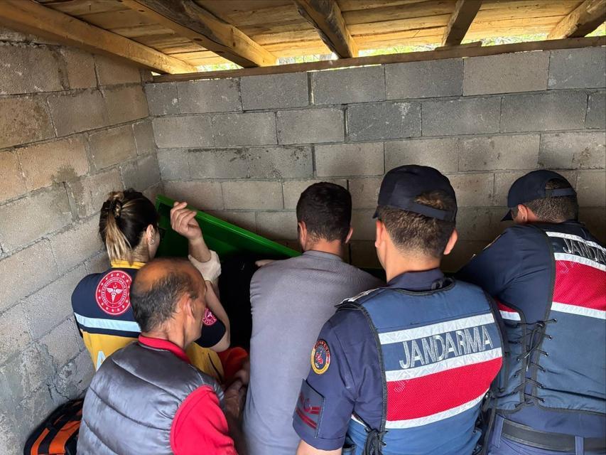 Kayıp vatandaş mezarlıkta tabutun içinde sağ bulundu