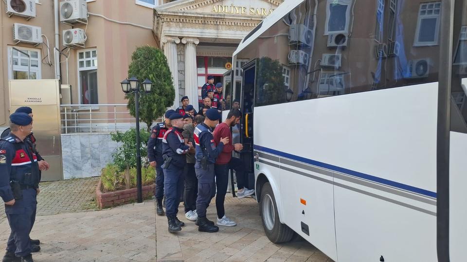 AYDIN MERKEZLİ 8 İLDE DOLANDIRICILIK OPERASYONU: 38 TUTUKLAMA