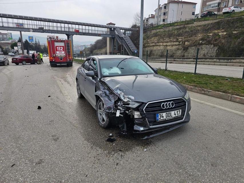 İki ayrı kazada iki kişi yaralandı