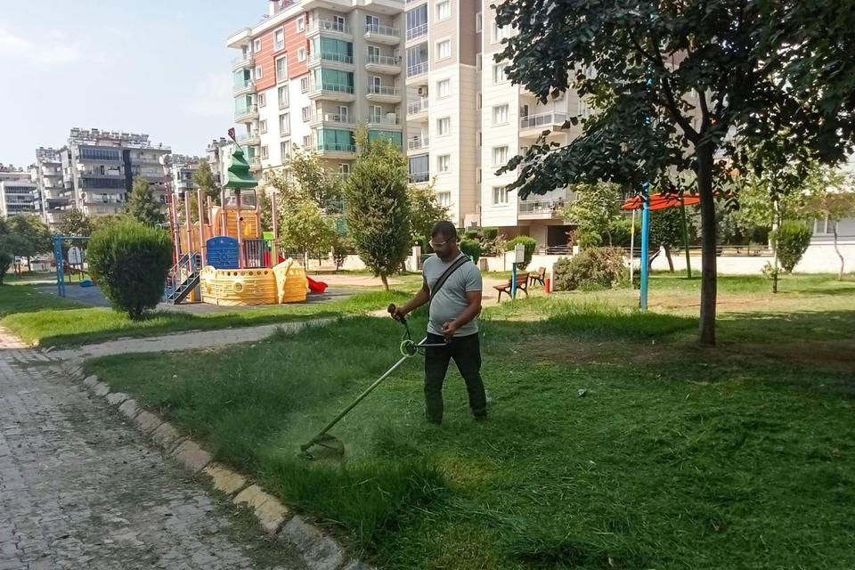 Başkan Yetişkin: "Parklarımız ve yeşil alanlarımız Efeler'e yakışır olacak"