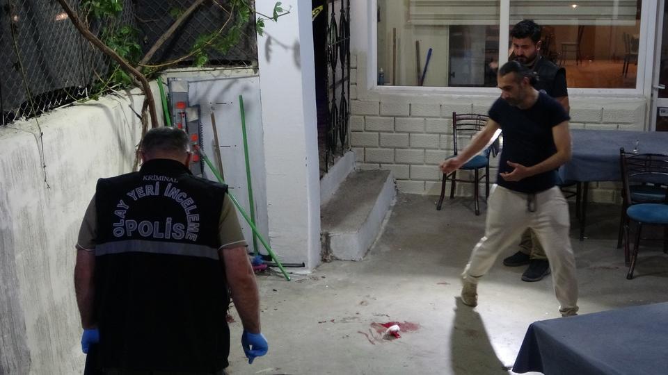 Husumetlisini pompalı tüfekle yaraladı