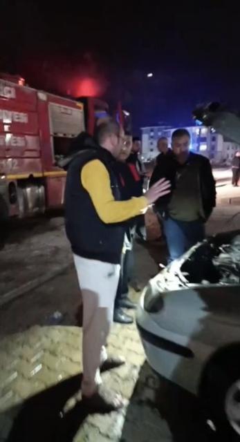 Park halindeki otomobilde yangın