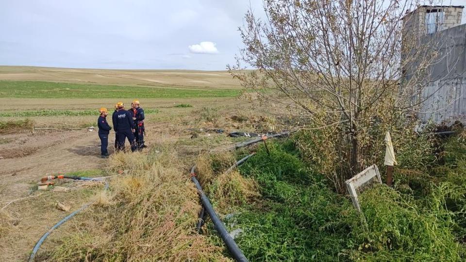 Fosseptik çukuruna düşen 2 kişiden 1'i öldü