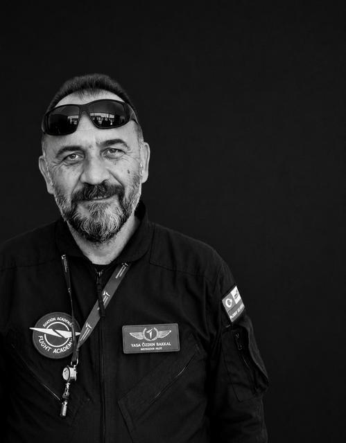 Helikopter kazasında yaralanan pilot hayatını kaybetti