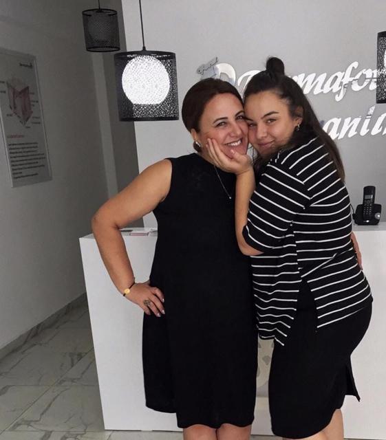 Genç kadın annesini bıçakla tehdit etti