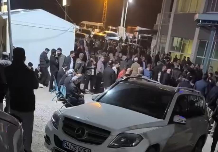 Ağaçtan düşen şahıs hayatını kaybetti