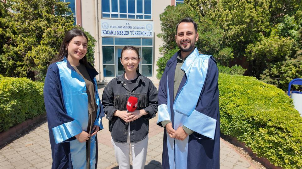 Aydın'da anne adayı okul birincisi, eşi okul üçüncüsü oldu