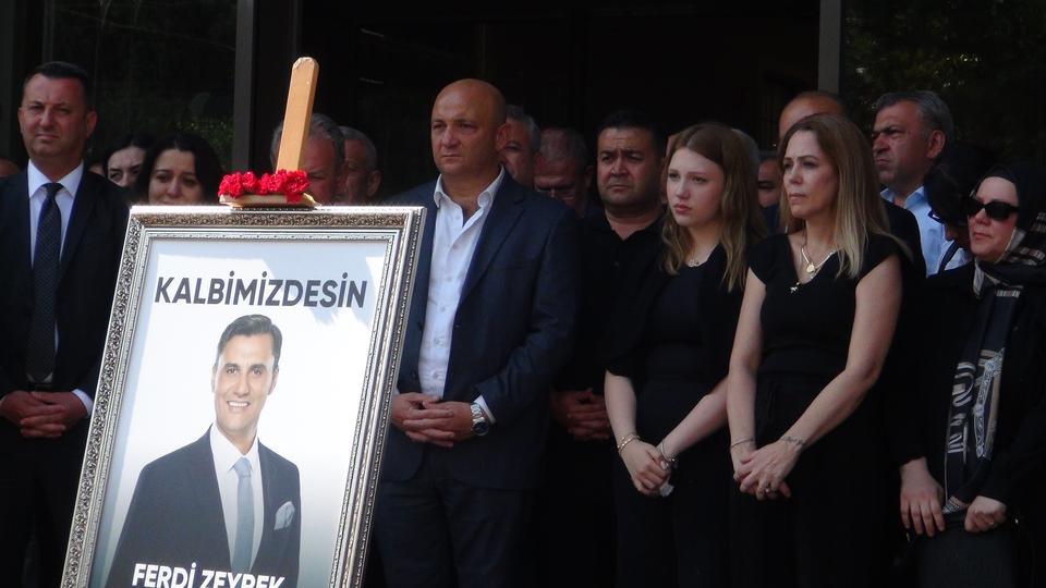 Ferdi Zeyrek vefatının birinci yılında anıldı