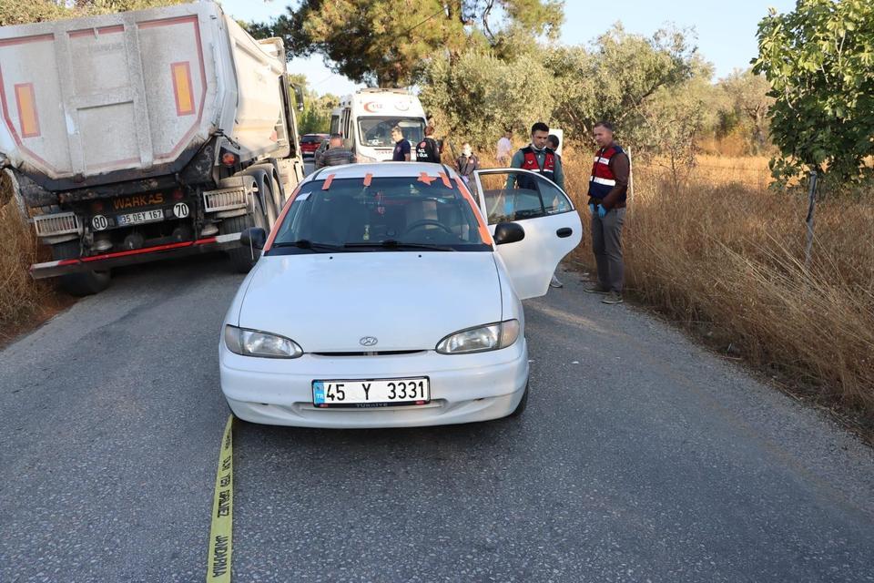 Otomobile silahlı saldırı: 1 ölü