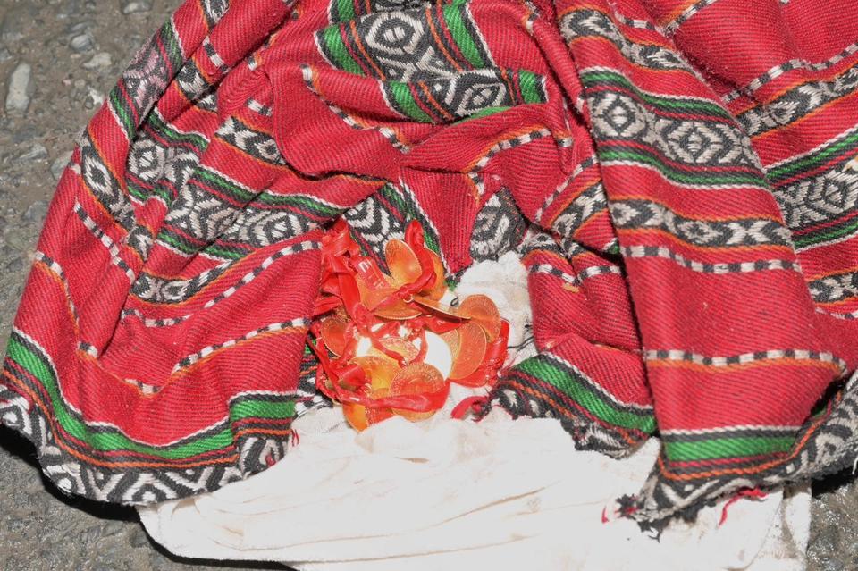 ESENYURT'TA ÇÖPTEN SERVET ÇIKTI: 1 MİLYON 200 BİN TL'LİK ALTIN SAHİBİNE TESLİM EDİLDİ