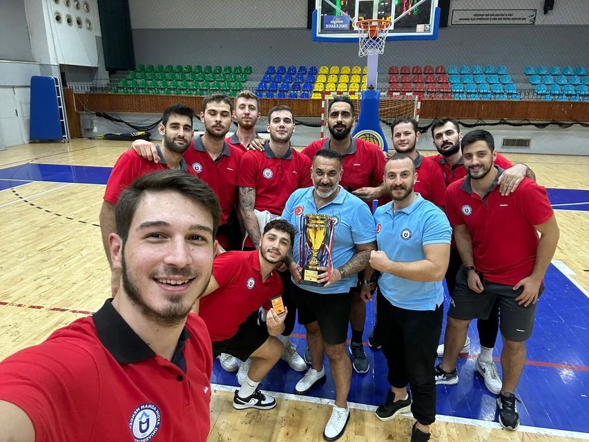 ADÜ Erkek Basketbol Takımı, Cumhuriyet Kupası’nda üçüncü oldu