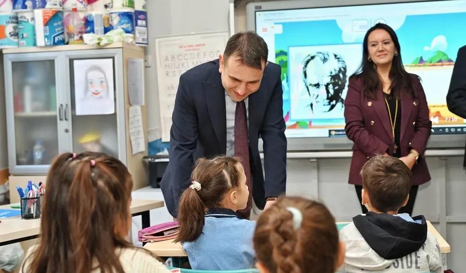 Müdür Yiğit’ten Cumhuriyet İlkokulu’na ziyaret