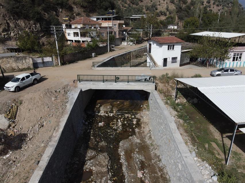 KÖŞK'TE, TARIM ARAZİLERİ TAŞKINLARDAN KORUNACAK KÖŞK ÇAYI ISLAHINDA YÜZDE 70 FİZİKİ GERÇEKLEŞME SAĞLANDI