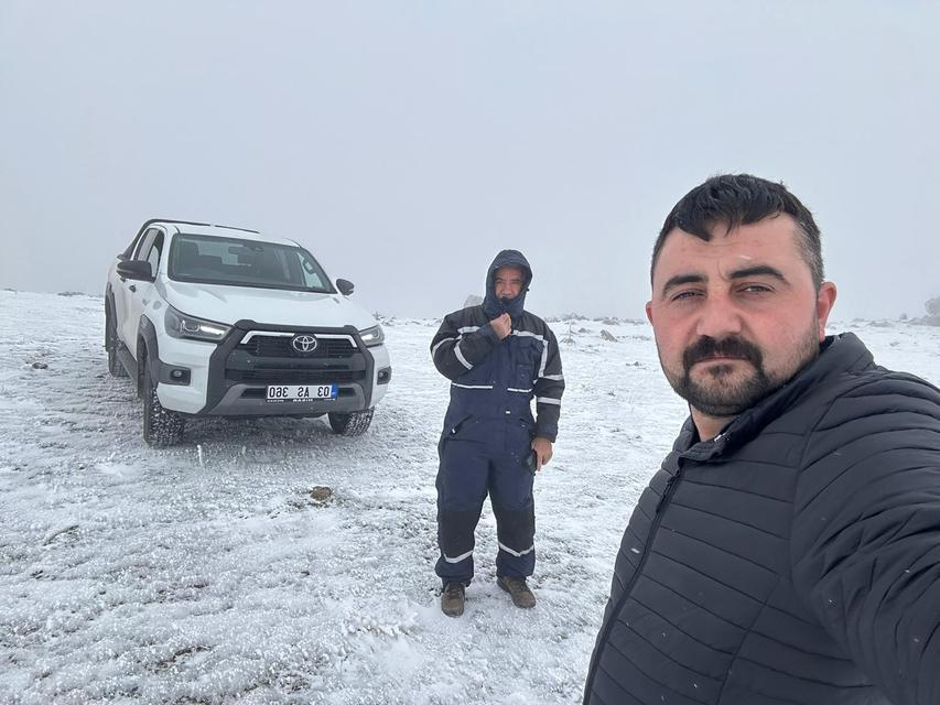 AFYONKARAHİSAR'A MEVSİMİN İLK KARI DÜŞTÜ