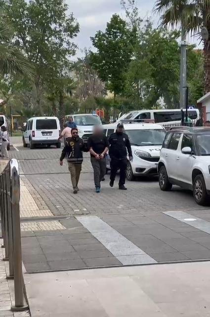 Aydın'da yaşandı... Yakalanacağını anlayınca annesini eve kilitledi