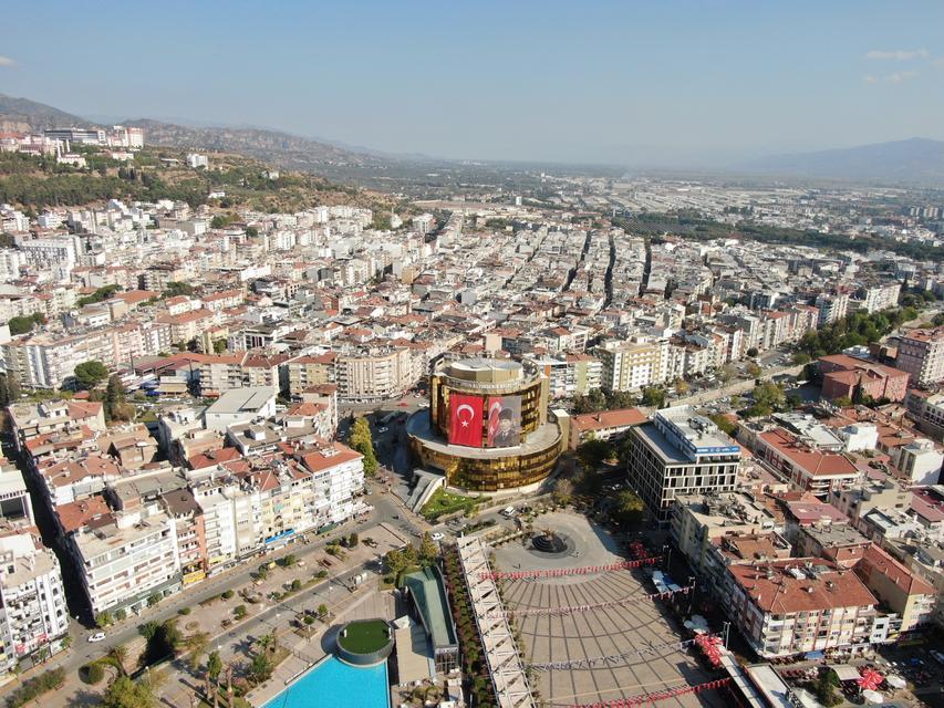AYDIN'A YERLEŞEN YABANCILARIN SAYISI 1 YILDA YÜZDE 2,5 ARTTI