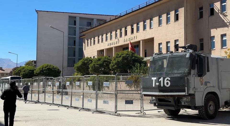 Bıçaklı saldırıda 5 kişi tutuklandı