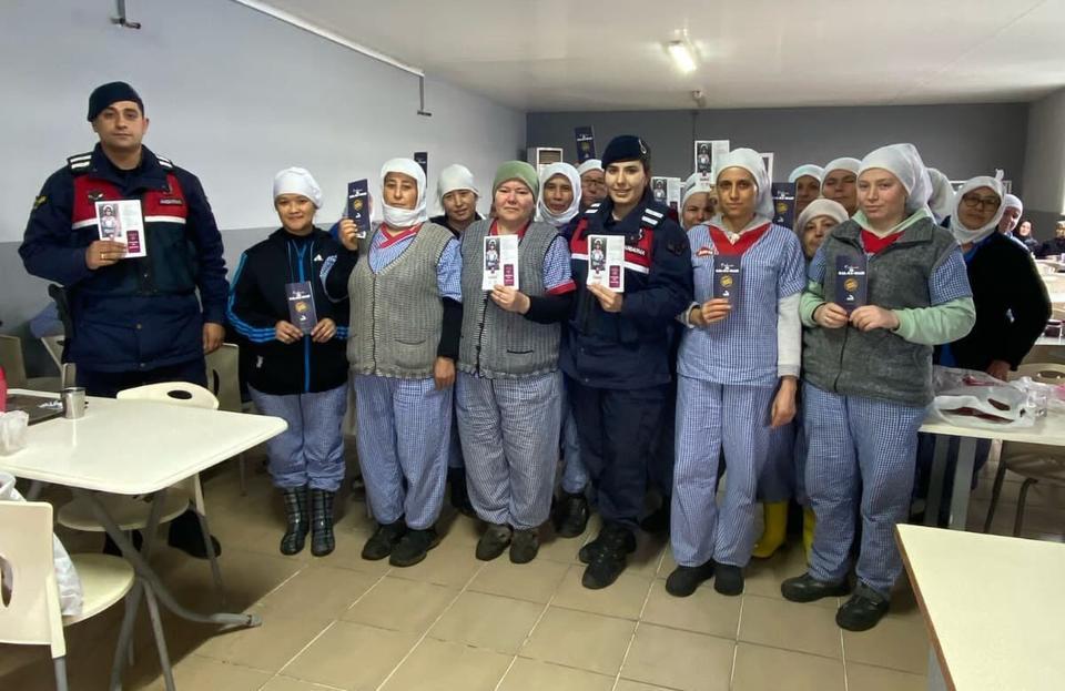 Bozdoğan’da kadınlara KADES eğitimi verildi