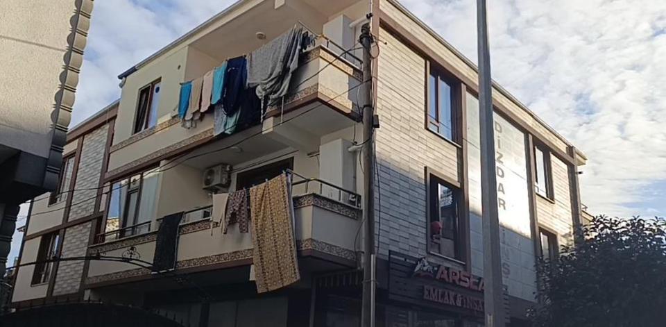 3 çocuk babası 67 yaşındaki adam evinde ölü bulundu