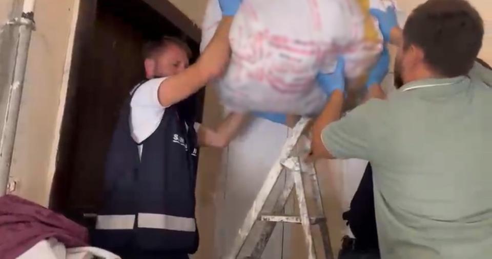 16 yaşındaki çocuktan binlerce uyuşturucu hap ele geçirildi