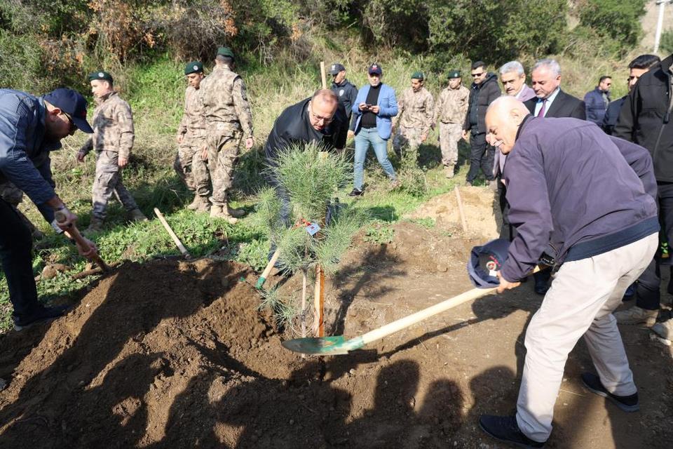 Aydın'da şehit polisler adına fidan dikildi
