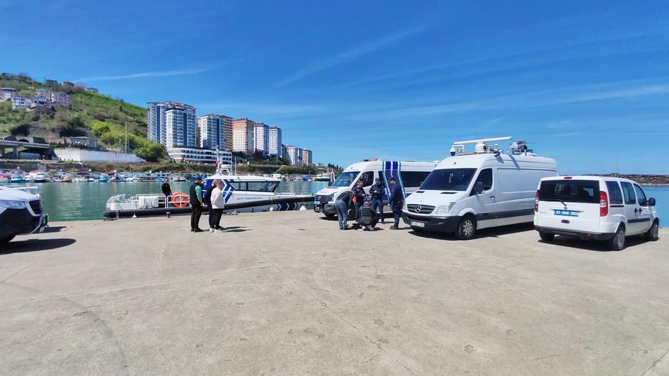 Kayıp genç için denizde arama çalışmaları yoğunlaştırıldı