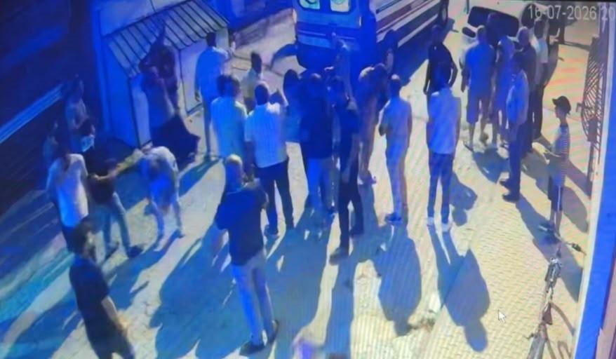 2'si polis 9 yaralının olduğu kavga kameraya yansıdı