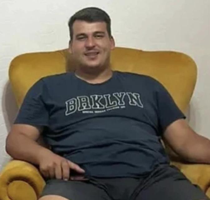 Boş evde bir genç ölü bulundu